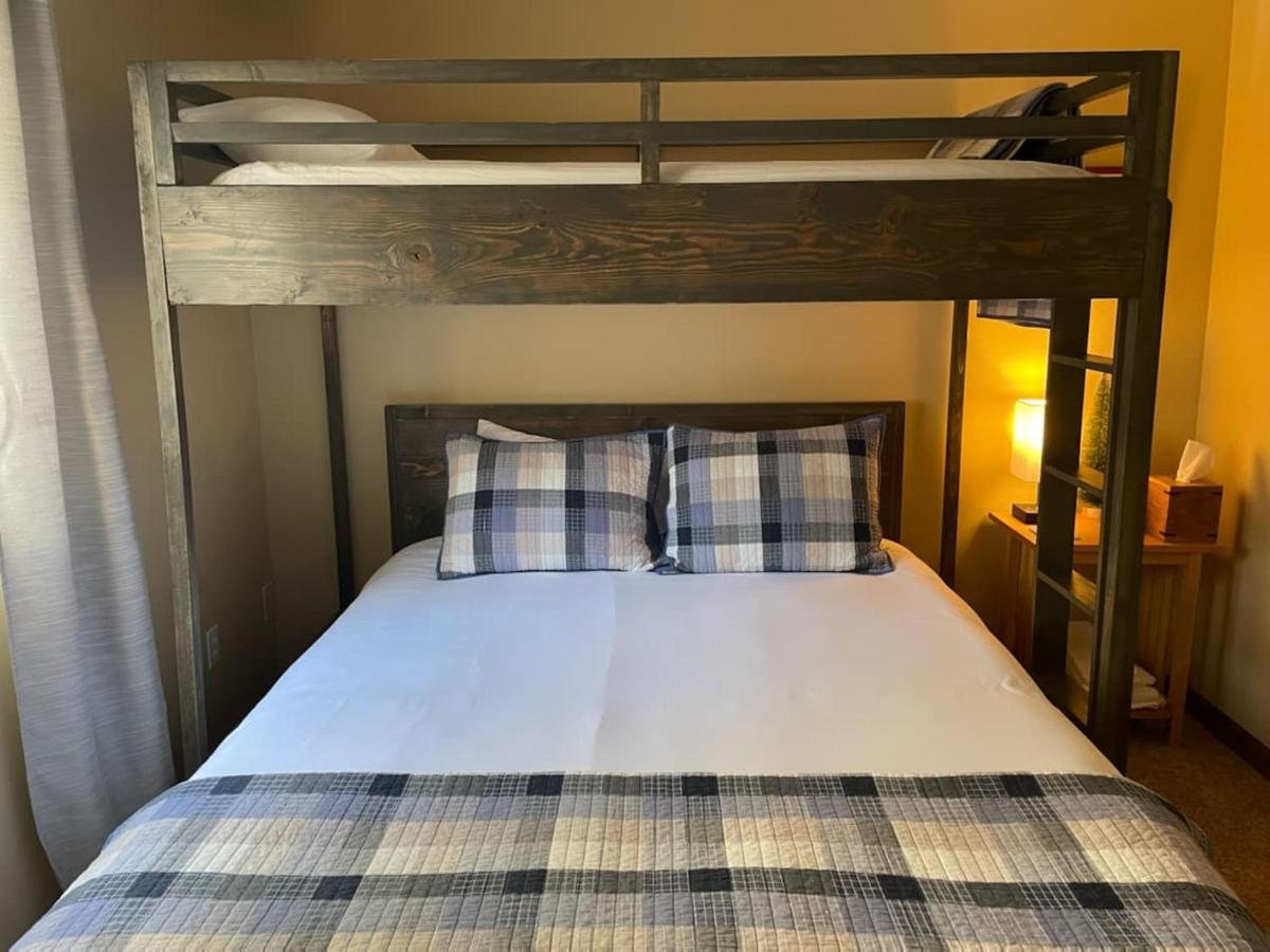 Das Bavarian Condo, 5 Star Ground Floor Unit, Walk To Town, Sleeps 6 ليفينورث المظهر الخارجي الصورة